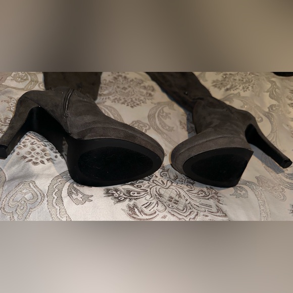 Women’s 8.5 Thigh High Over The Knee Platform Stiletto Heel, Grey Color - Picture 4 of 7